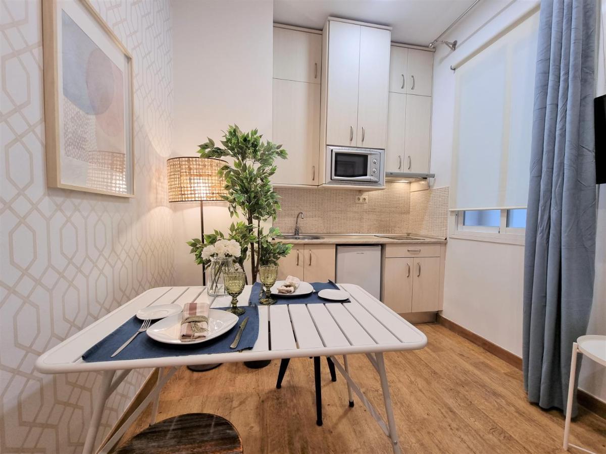 Apartamentos San Andres Madrid Exteriör bild