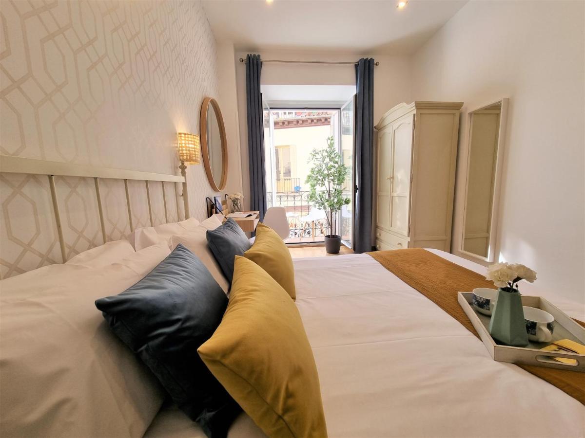 Apartamentos San Andres Madrid Exteriör bild