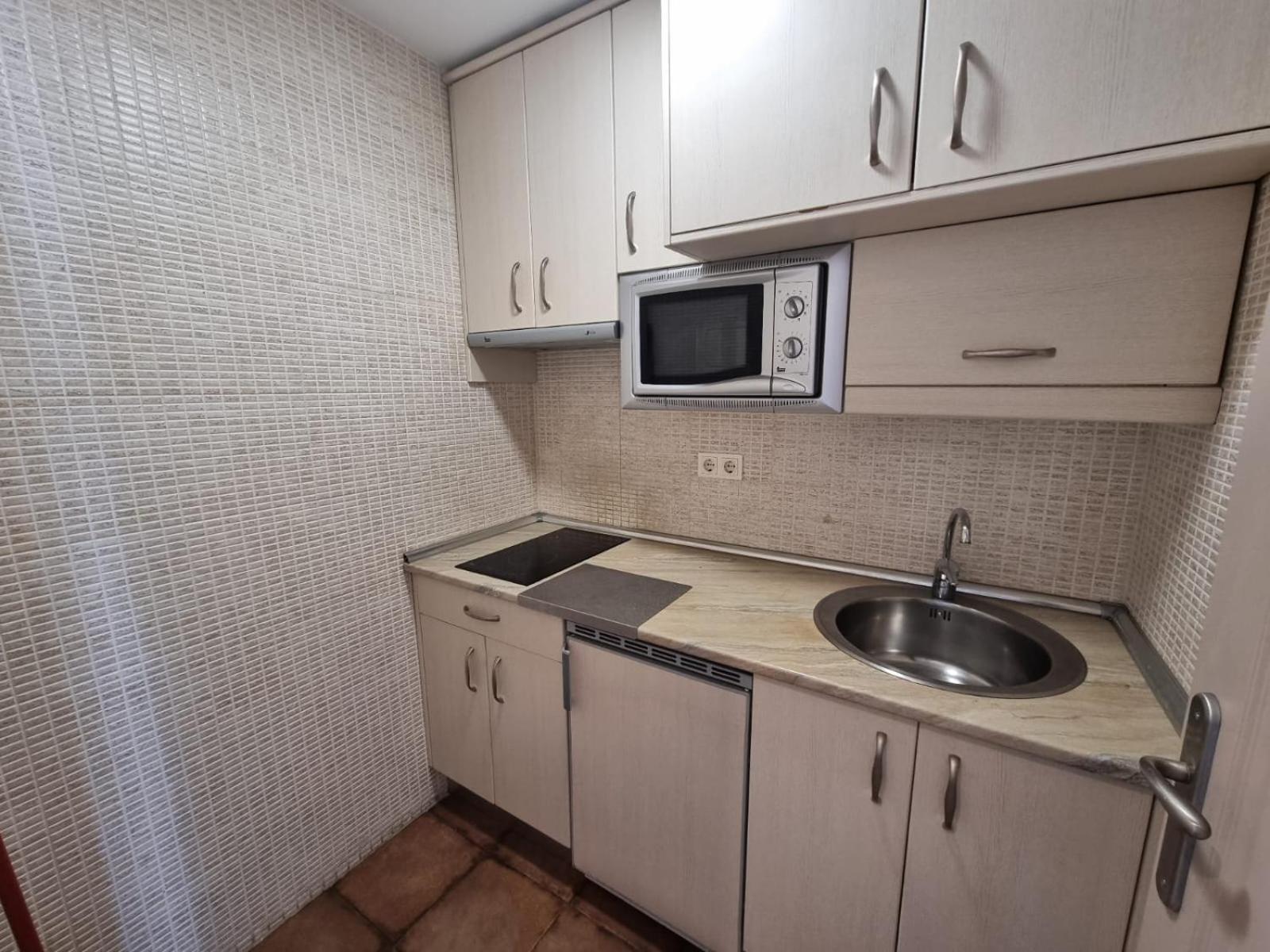 Apartamentos San Andres Madrid Exteriör bild