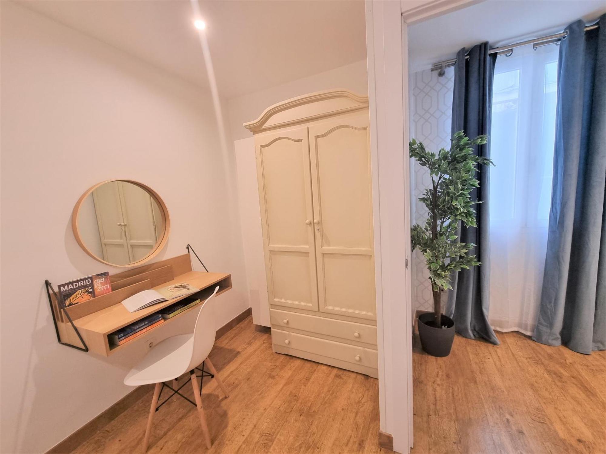 Apartamentos San Andres Madrid Exteriör bild