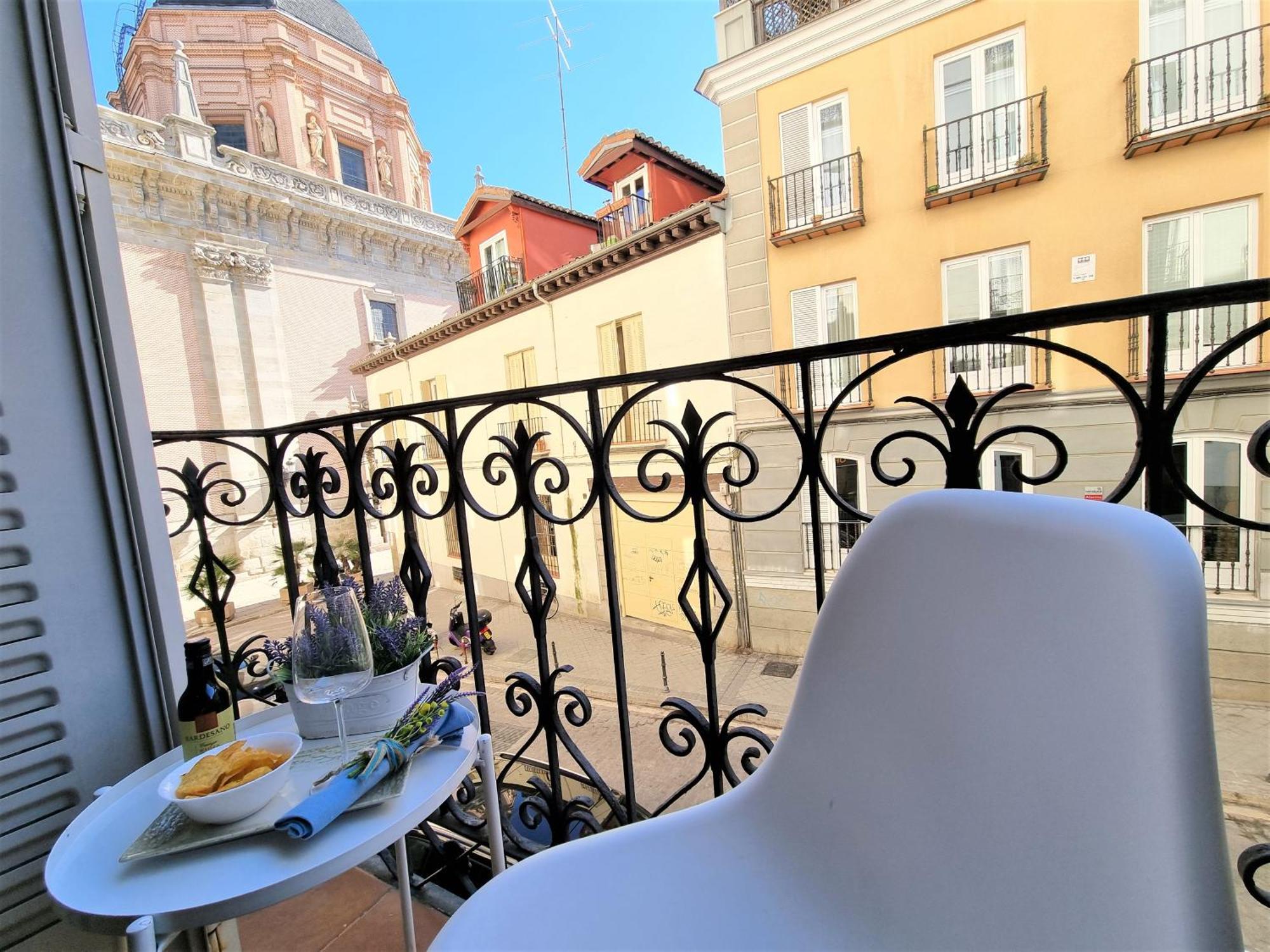 Apartamentos San Andres Madrid Exteriör bild