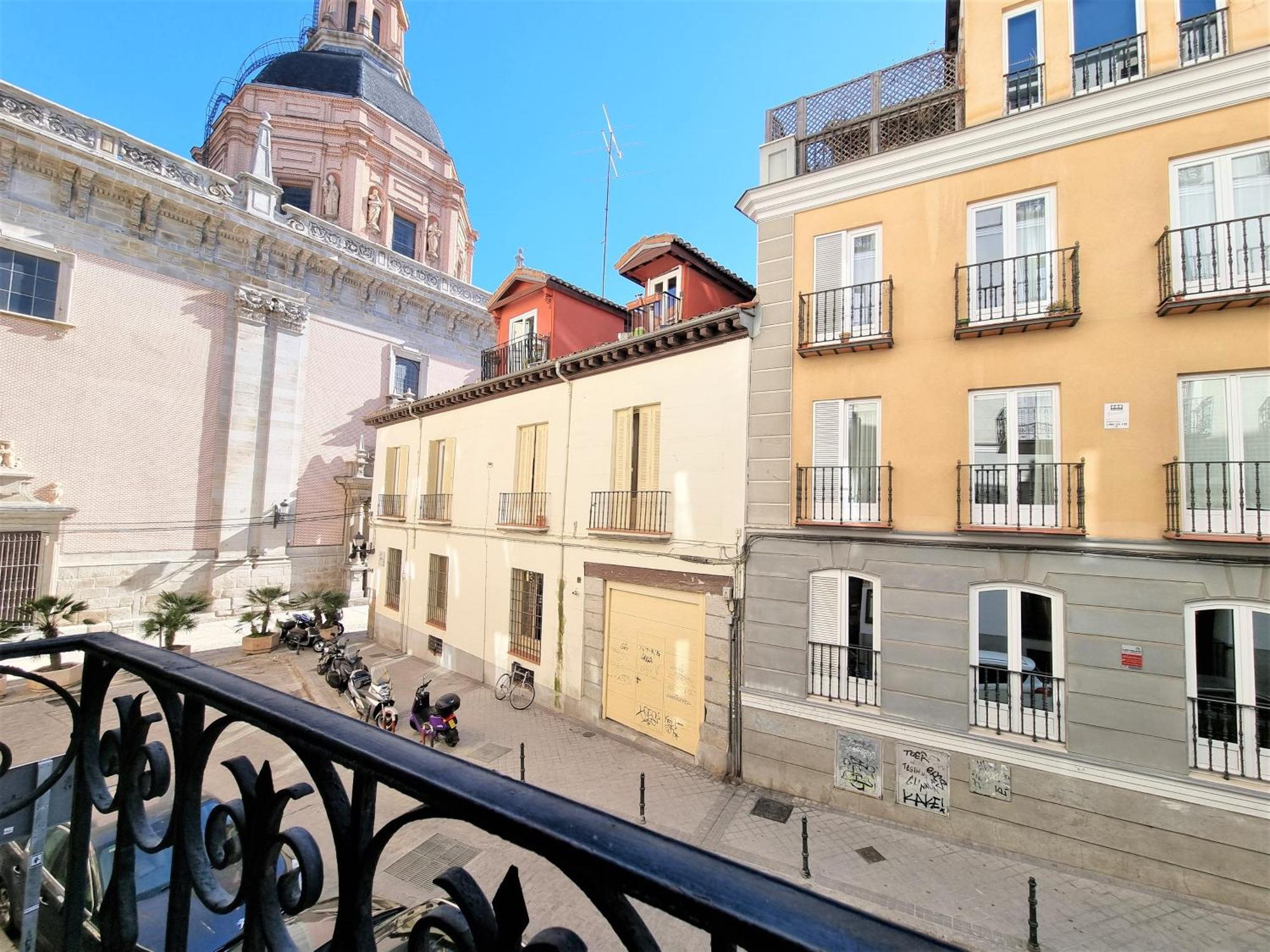 Apartamentos San Andres Madrid Exteriör bild