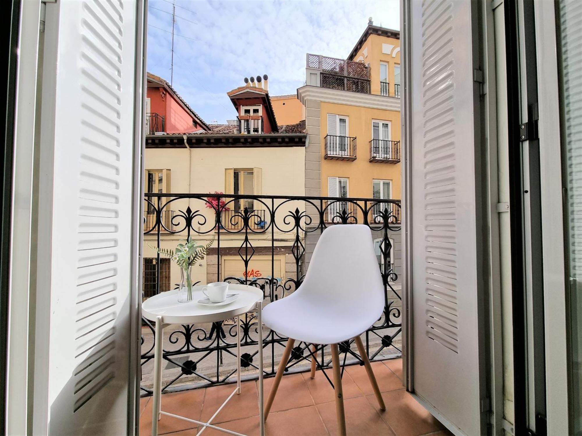 Apartamentos San Andres Madrid Exteriör bild